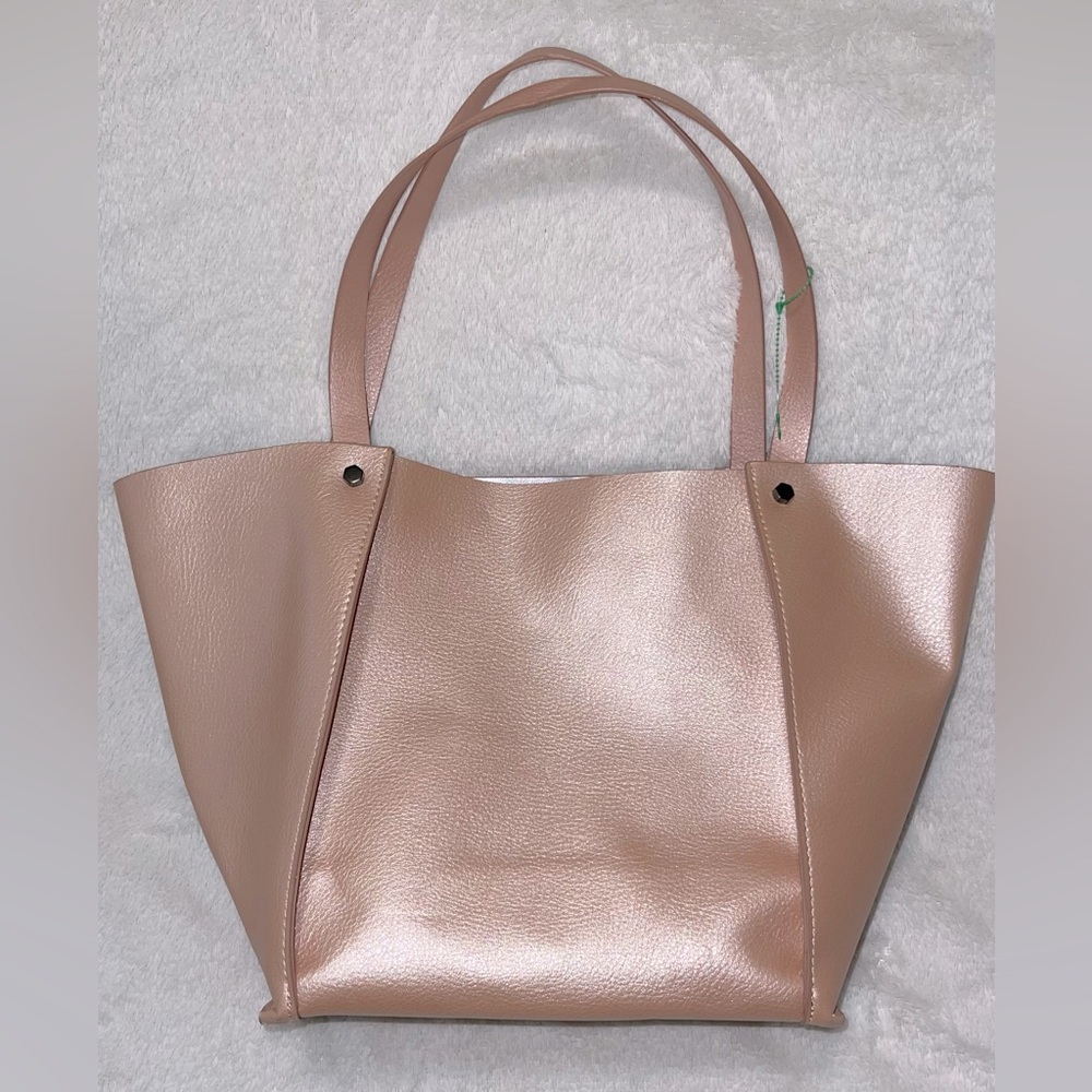 NEIMAN MARCUS Metallic Large Pearl Rose Gold Pink Faux Leather Tote Open Purse